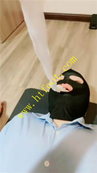 si0ucfcl2yo.jpg