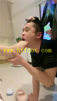 t4oz5asevv3.jpg