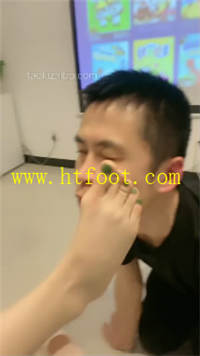 ddk3nx5yibc.jpg