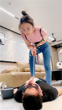 eynhqgpd1cv.jpg