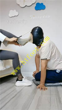sm23ehpsyaw.jpg