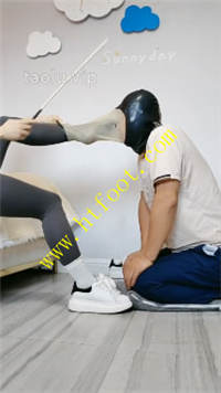 rhiktfrsam5.jpg