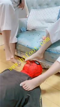 03sles3fzcc.jpg