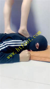 fwlehc5i0t5.jpg