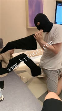 4kogj0fefy0.jpg