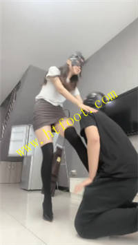 iwa2jshe5rw.jpg