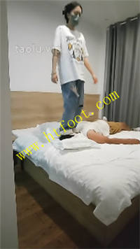 gc01xynwbzp.jpg