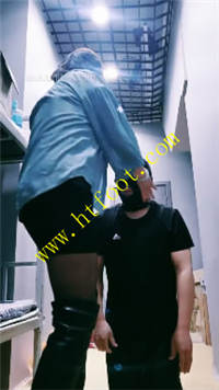 2wrn2siqhkl.jpg