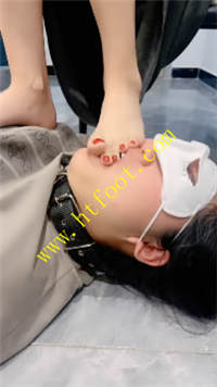 ayf13rdhhua.jpg