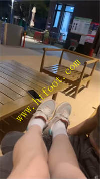 xwlwhyk04jq.jpg