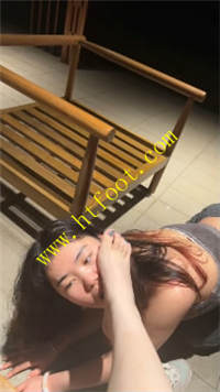 5dcucl3b1q4.jpg