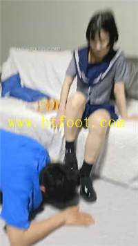 kpiwm4uz5hd.jpg
