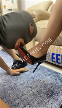 hbiglbzi2tr.jpg