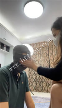 rkrv1kdnsvx.jpg