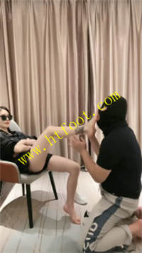 up1zux4fhwv.jpg