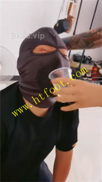 q5qilmdebbk.jpg