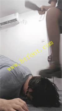 g15u2d5zu22.jpg
