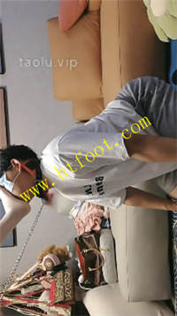 gdmzbsbornv.jpg