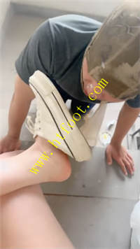 jf5ers11iiy.jpg