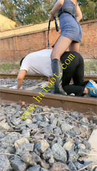 nufqvysujzj.jpg