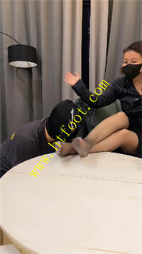 mw5icv240f4.jpg