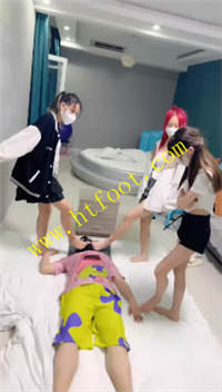 ymz01sburth.jpg