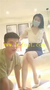 jrx1wuhee01.jpg