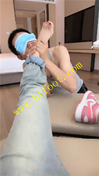 kpwt0do1abb.jpg