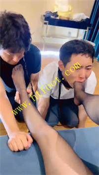 f4ypckc5e5i.jpg