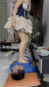 hhfniccwo54.jpg