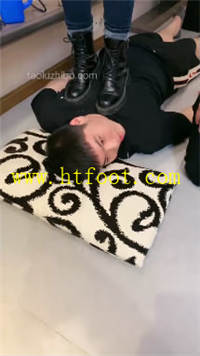 3piy4pcg51o.jpg