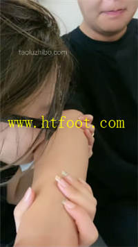 fj2j42j0bc1.jpg
