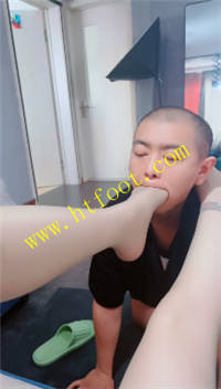 qggdgq3m3yo.jpg