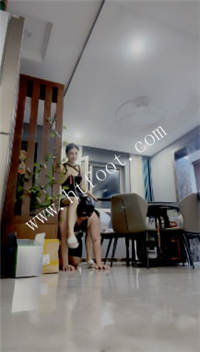 qtck05efr23.jpg
