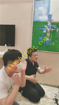 5rywdy31zz0.jpg