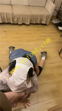 nwhue1ns2co.jpg