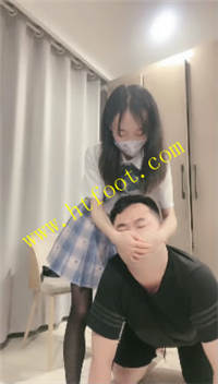 uvlnccl2knq.jpg