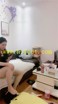 qplebuwmuy4.jpg