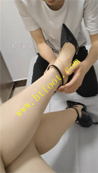 gtoi2d10j3p.jpg