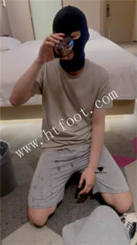 aol4holsscq.jpg
