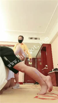 ihrqxlmfit4.jpg