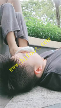 fjoxqfx55lk.jpg