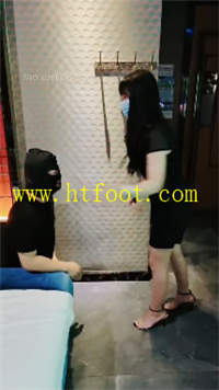 hqfm4fg0s25.jpg