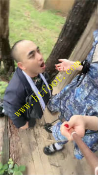 v2pt4lryy4d.jpg