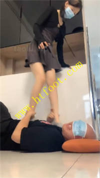 ljh00lfnsd1.jpg