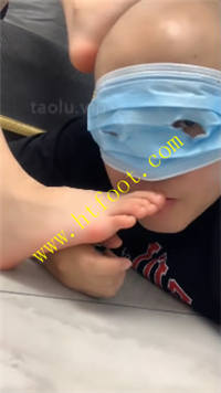 ve11awxuhkk.jpg