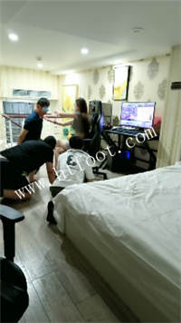 aslm4uxcy04.jpg
