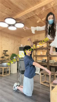 hblqsvkqht1.jpg