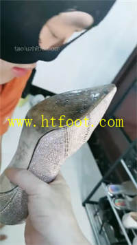 y311qks35vv.jpg