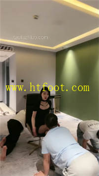 jaef0swygou.jpg